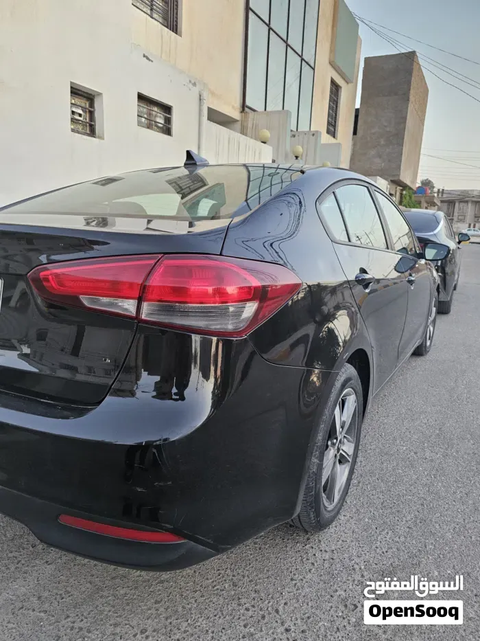 Kia Forte 2018 photo 3