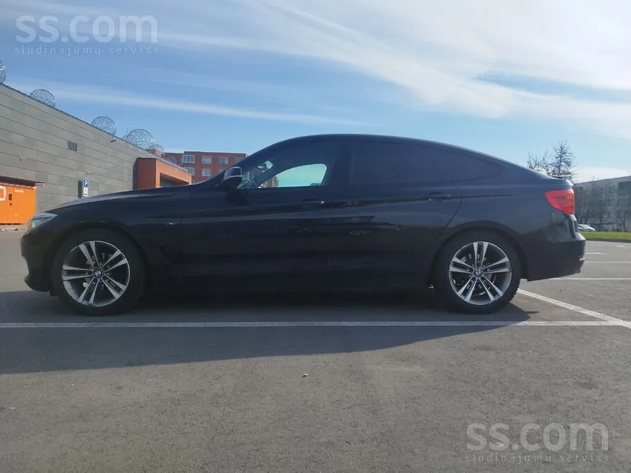 BMW 318 2014 photo 2
