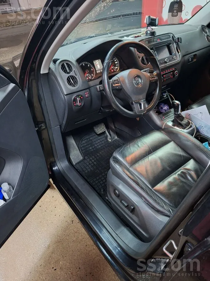 Volkswagen Tiguan 2011 photo 4