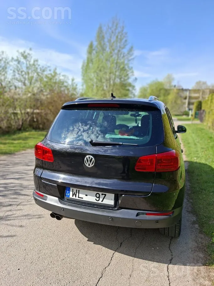 Volkswagen Tiguan 2011 photo 2
