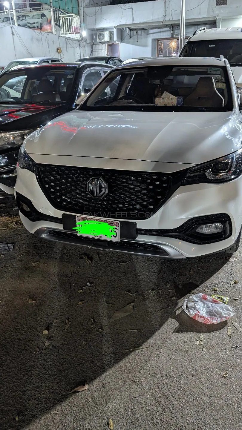 MG Hs
