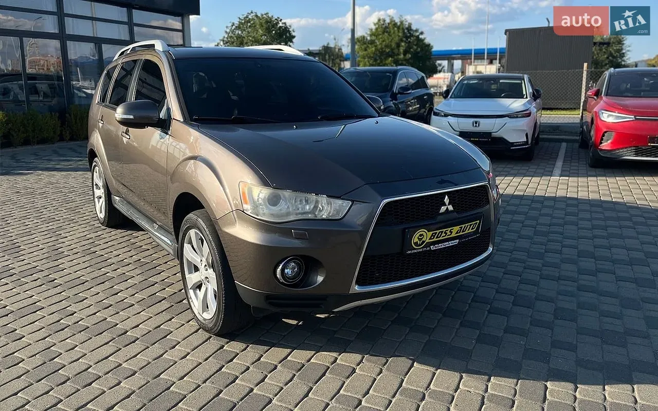 Mitsubishi Outlander