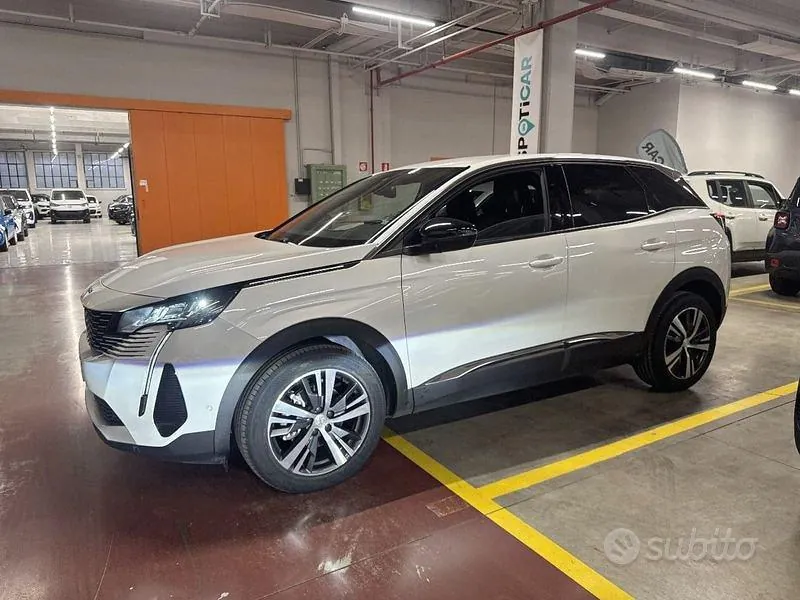 Peugeot 3008 2023 photo 2