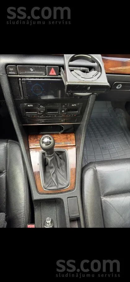 Audi A4 2003 photo 4