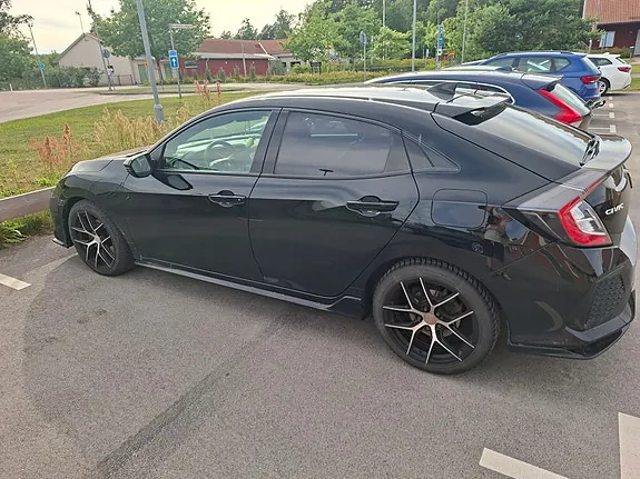 Honda Civic 2018 photo 5