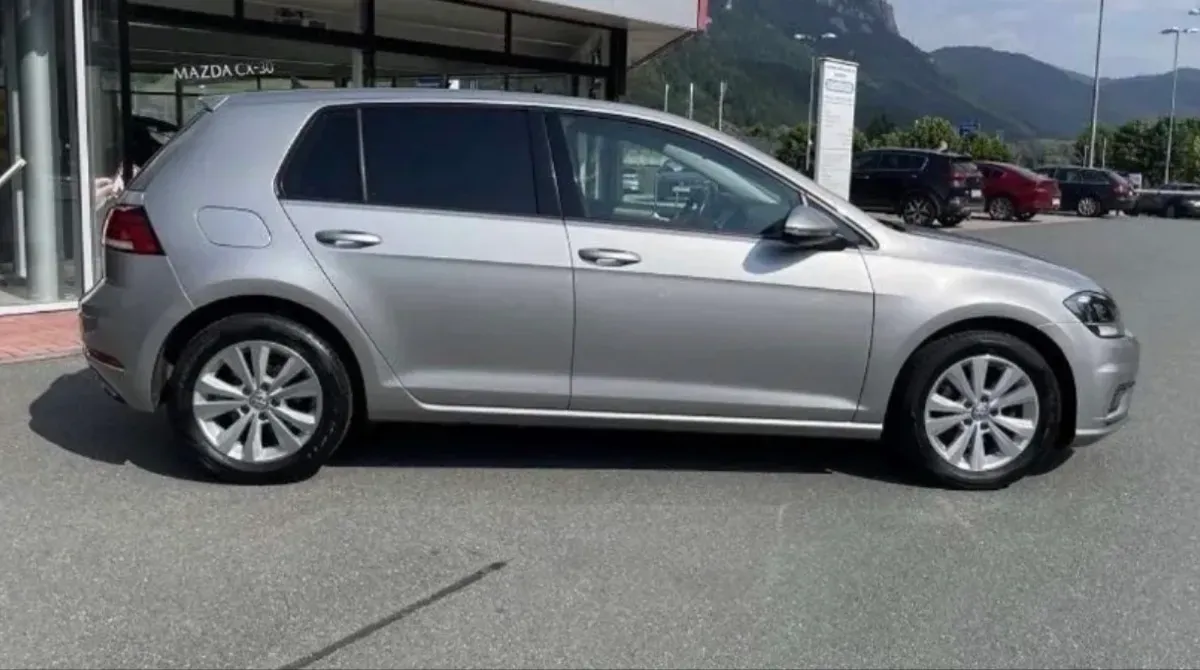 Volkswagen Golf 2018 photo 3
