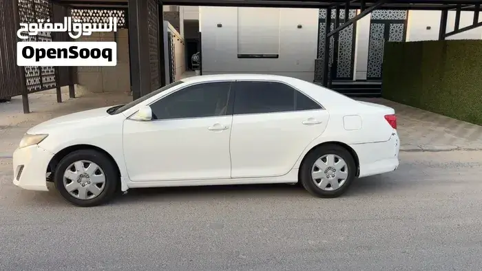 Toyota Camry 2014 photo 3