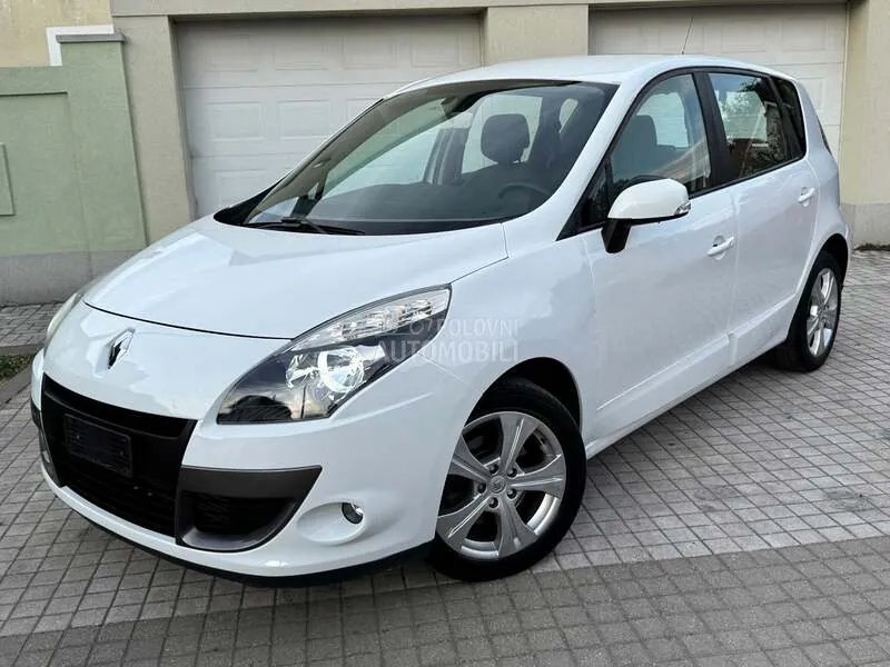 Renault Scenic 2011 photo 5