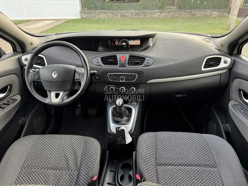 Renault Scenic 2011 photo 2