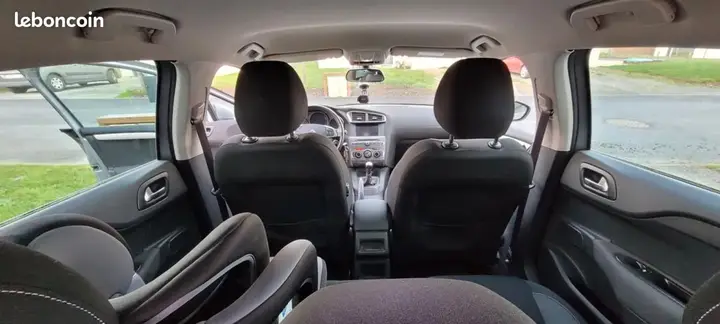 Citroen C4 2017 photo 3