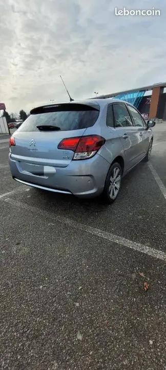 Citroen C4 2017 photo 2