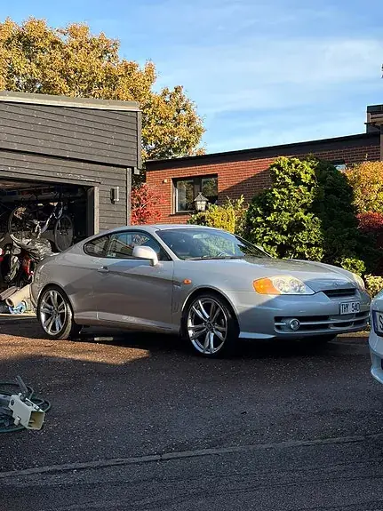 Hyundai Coupe 2002 photo 5