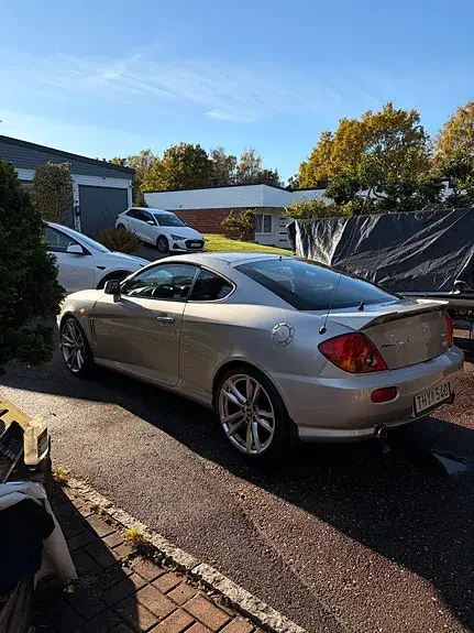 Hyundai Coupe
