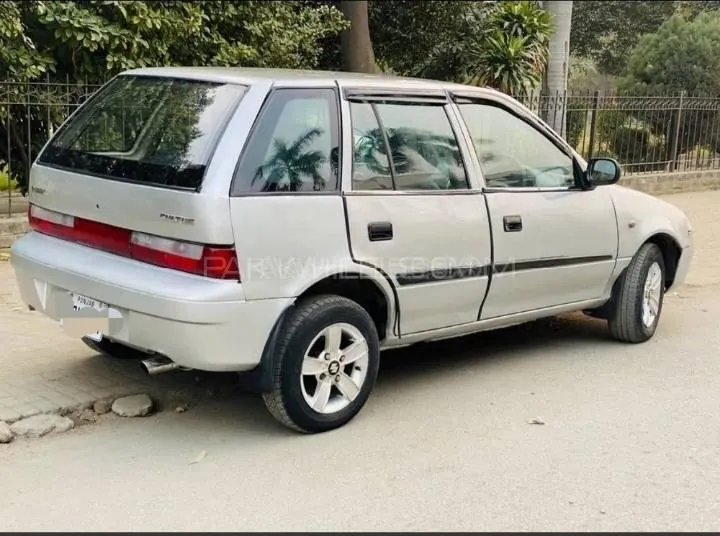 Suzuki Cultus