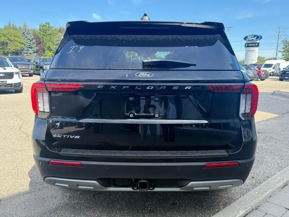 Ford Explorer 2027 photo 3