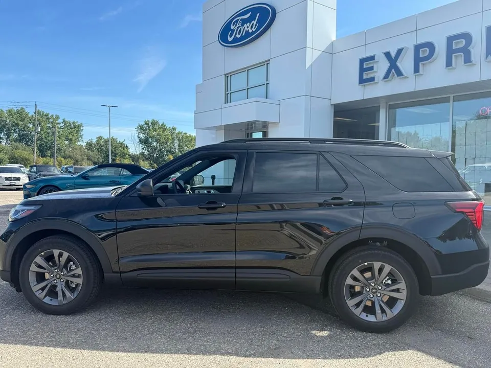 Ford Explorer 2027 photo 5