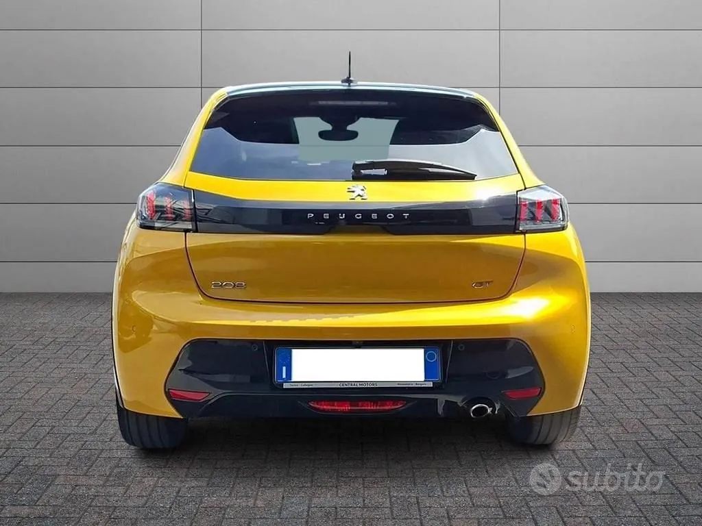 Peugeot 208 2021 photo 4