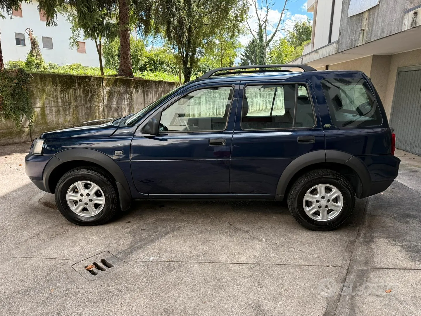 Land Rover Freelander 2004 photo 3