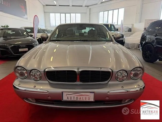 Jaguar Xj 2003 photo 2