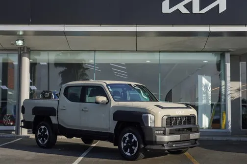 Kia Tasman