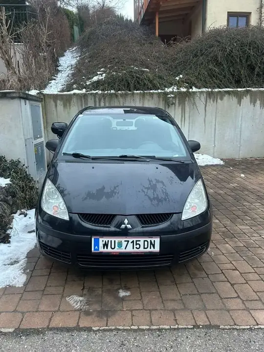 Mitsubishi Colt