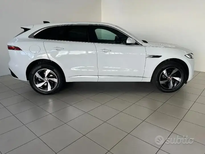 Jaguar F-Pace 2023 photo 5