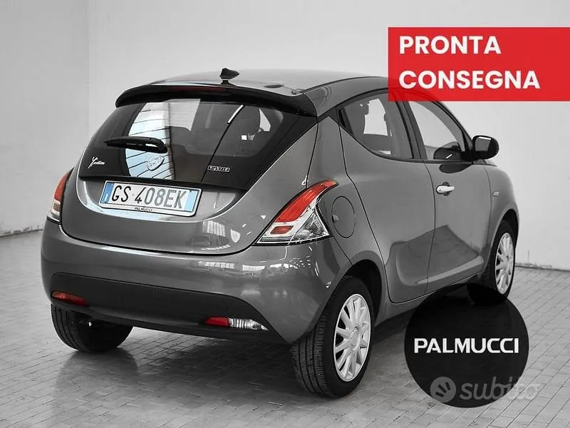 Lancia Ypsilon 2023 photo 3
