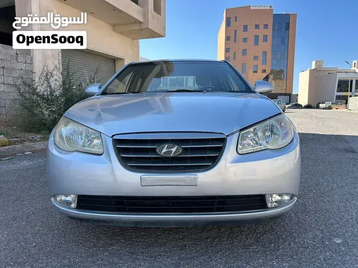 Hyundai Avante 2008 photo 2