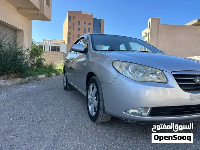 Hyundai Avante 2008 photo 3