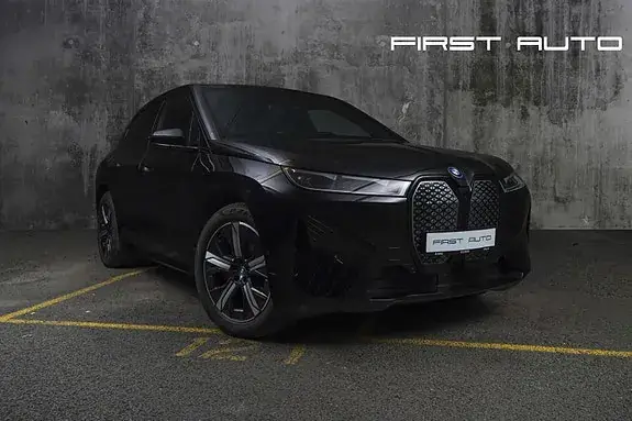 BMW Ix