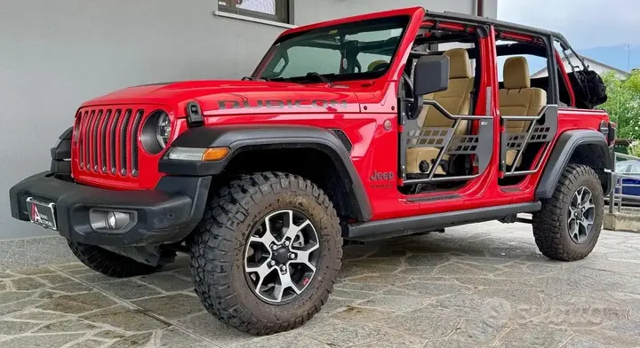 Jeep Wrangler Unlimited 2018 photo 2