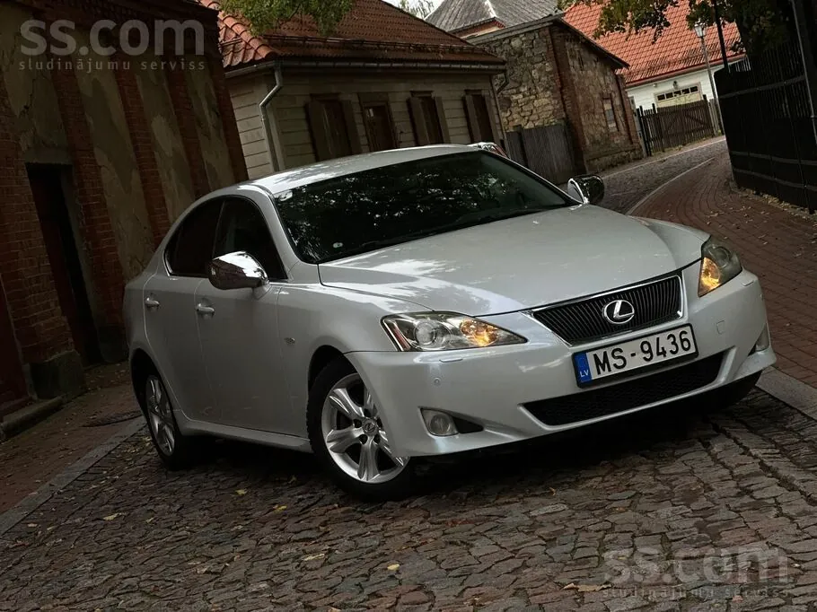 Lexus Is 2007 photo 2