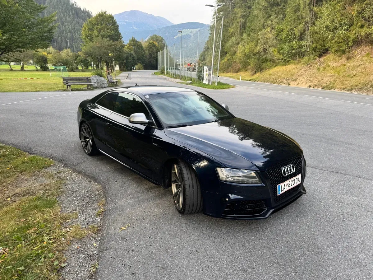 Audi A5 2007 photo 2