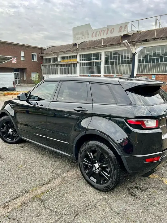 Land Rover Range Rover Evoque 2017 photo 5
