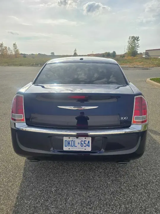 Chrysler 300 2013 photo 4