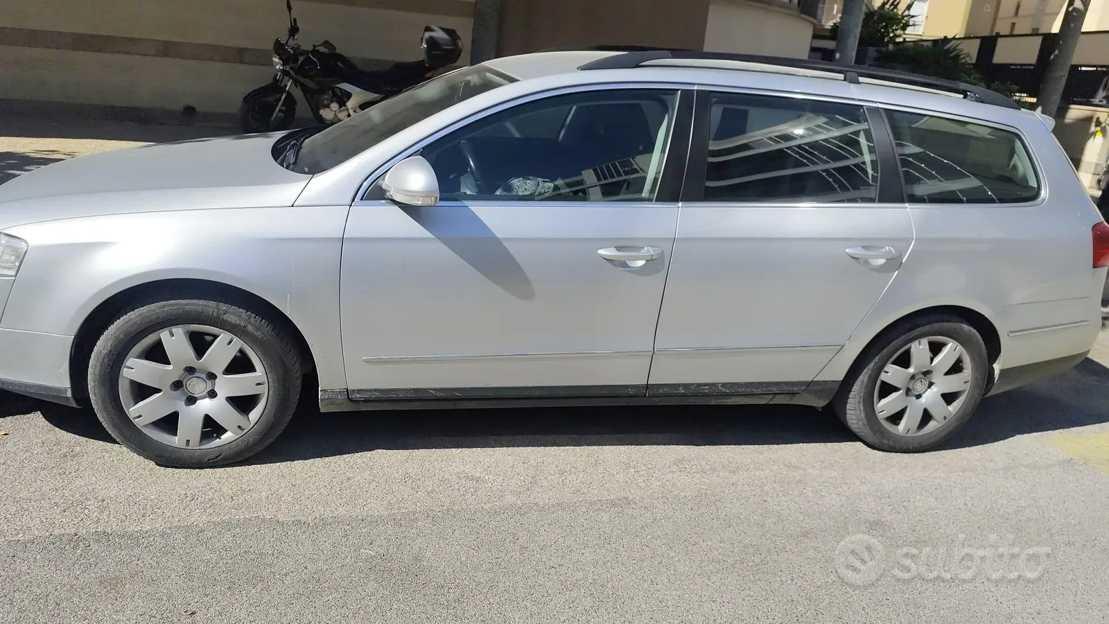 Volkswagen Passat 2010 photo 2