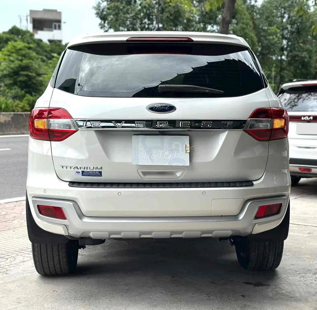 Ford Everest 2022 photo 4