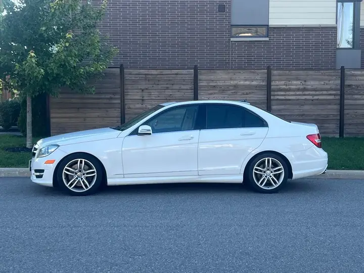 Mercedes-Benz C-Class 2014 photo 5