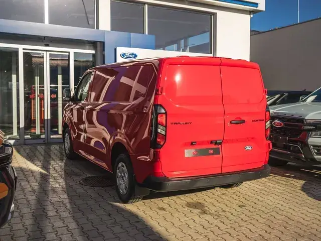 Ford Transit Custom 2026 photo 4