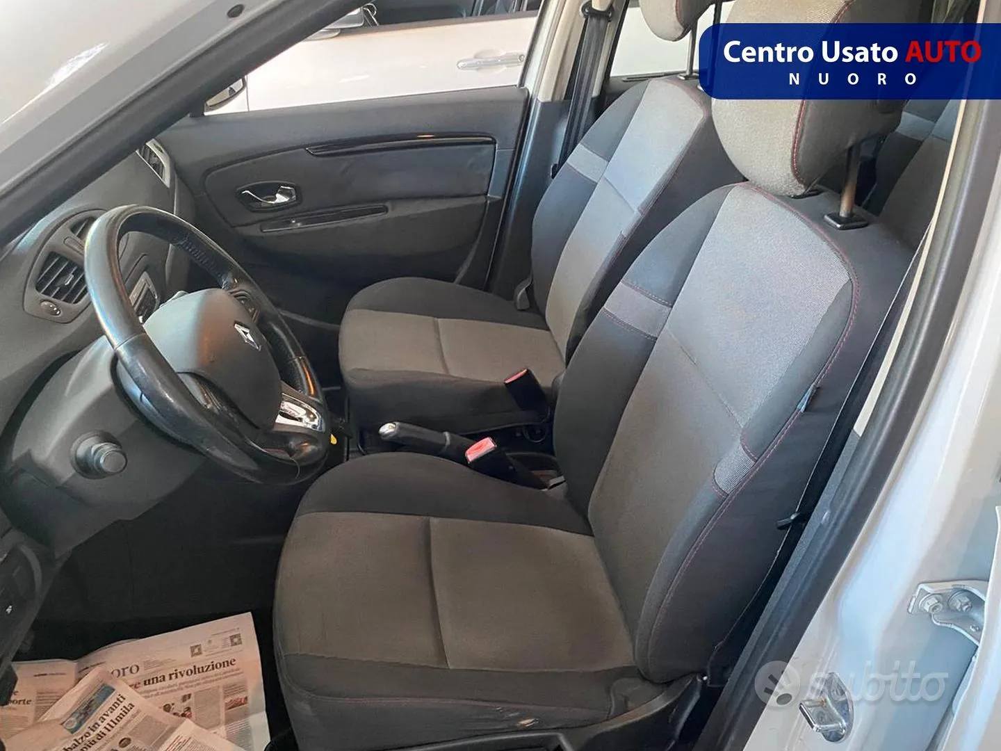 Renault Scenic 2015 photo 5