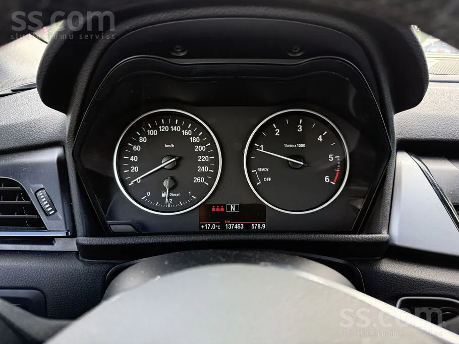 BMW 218D Active Tourer 2014 photo 5