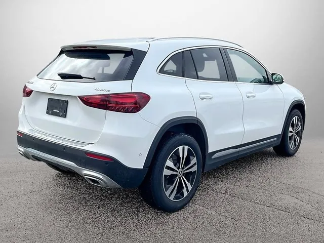 Mercedes-Benz Gla 2026 photo 5