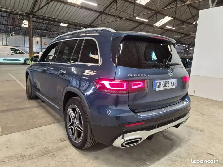 Mercedes-Benz Glb 2022 photo 2