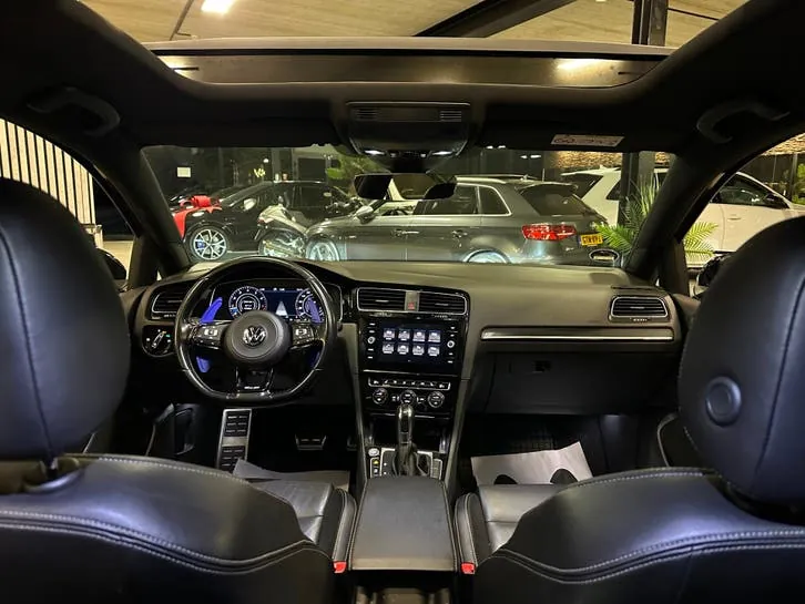 Volkswagen Golf 2017 photo 3