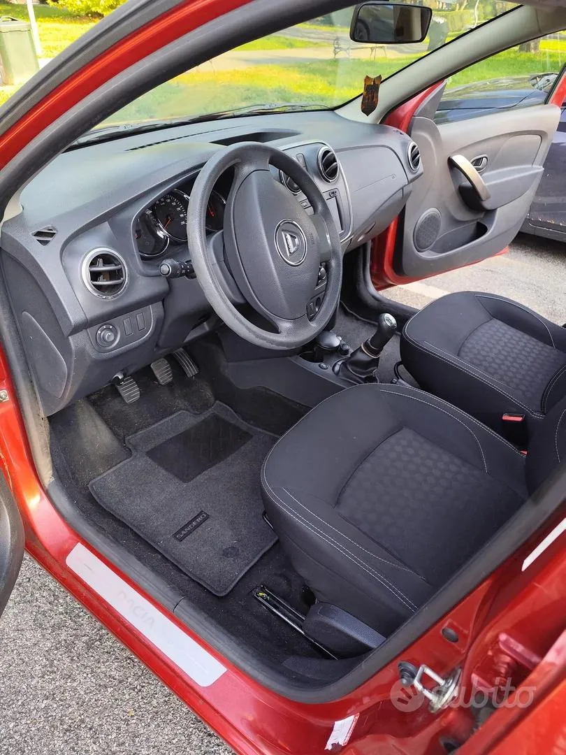 Dacia Sandero 2013 photo 3