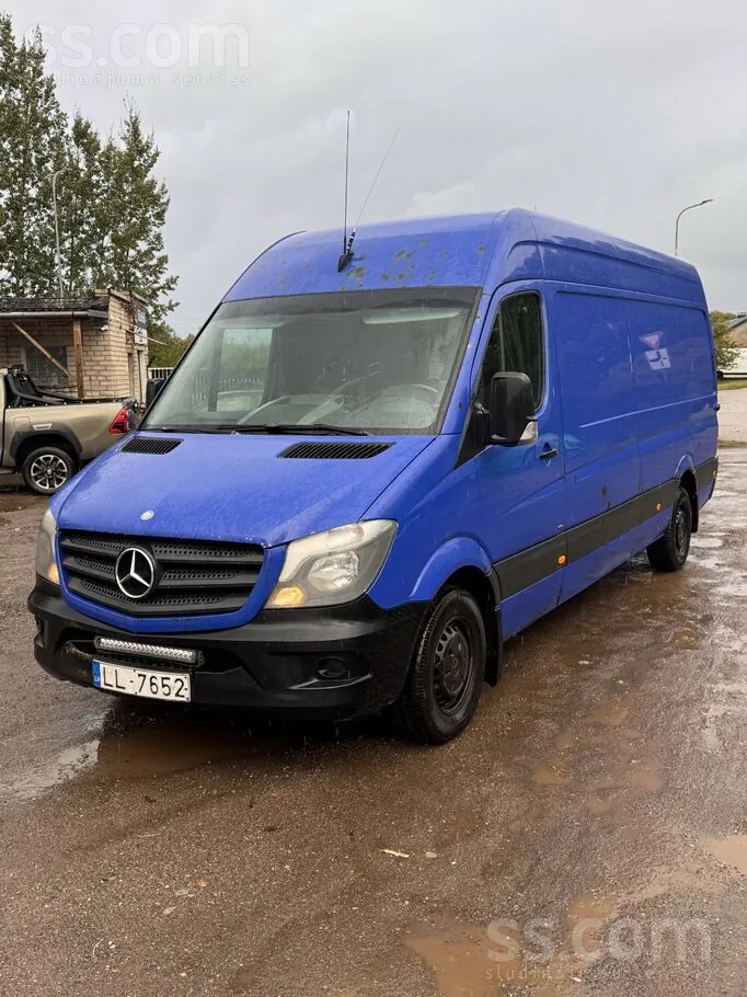 Mercedes-Benz Sprinter