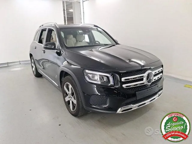 Mercedes-Benz Glb 2022 photo 2
