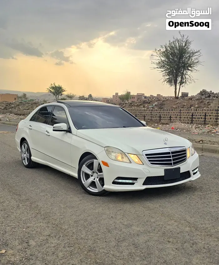 Mercedes-Benz E-Class 2012 photo 5
