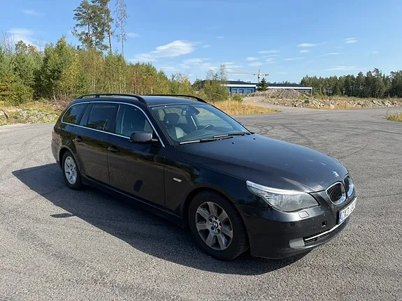 BMW 523I 2008 photo 2
