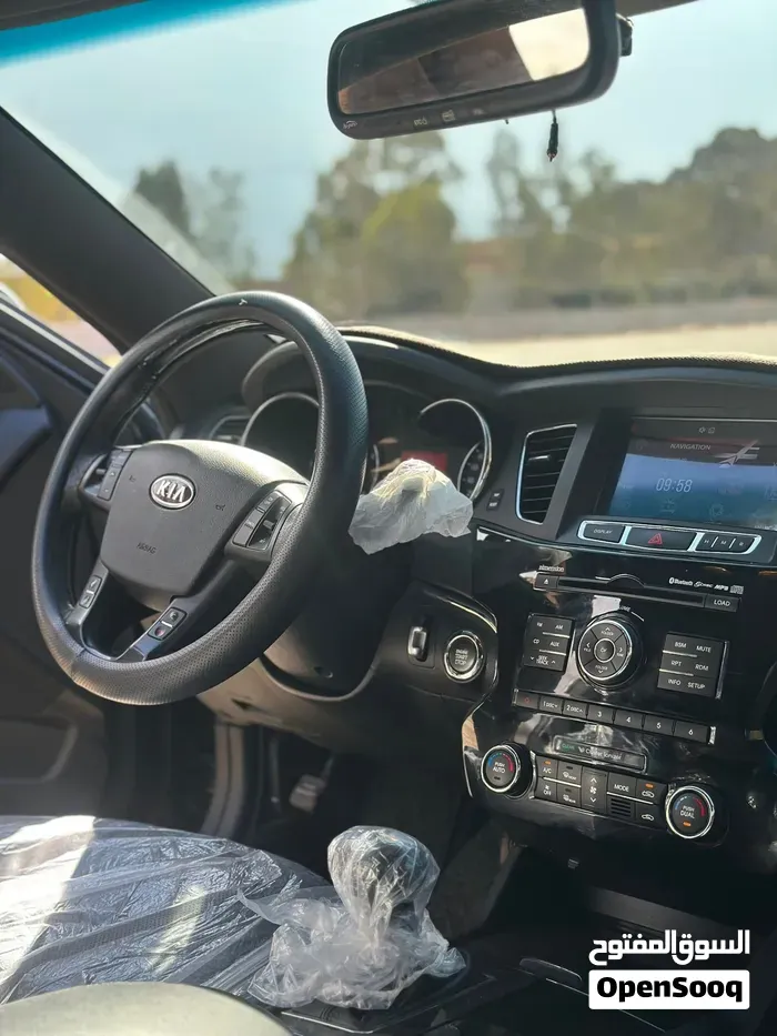 Kia Cadenza 2010 photo 4